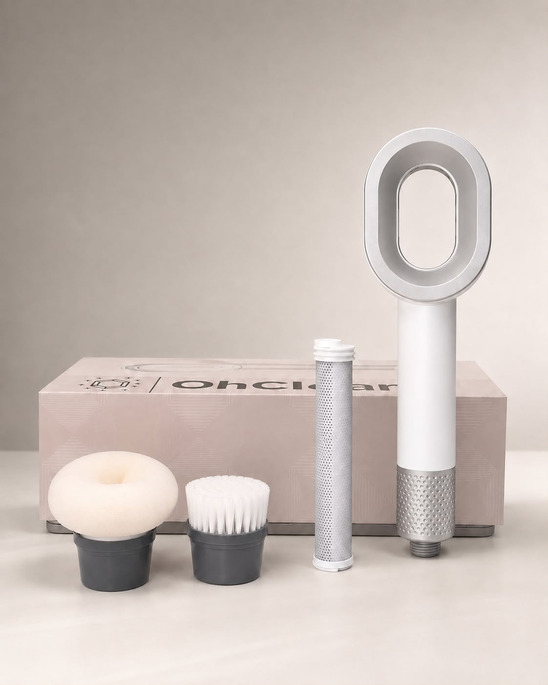 Duschkopf Set mit 2 Reinigungsbürsten und Aktivekohlefilter